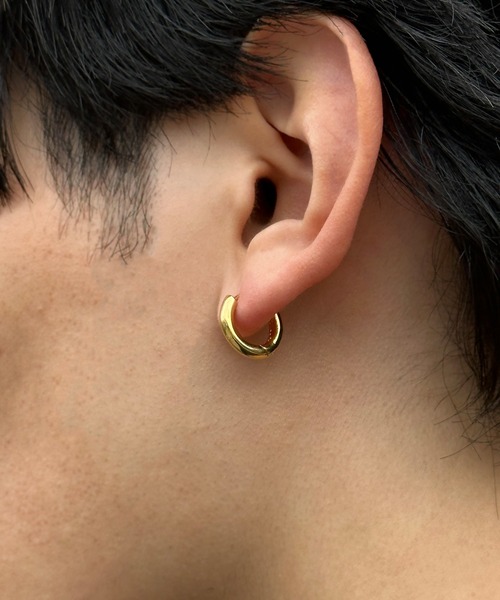 whoseA(フーシー)の「【silver925】NeatHoop15mmPierce16KGP/ニート フープピアス15mm(ピアス(両耳用)・メンズ・ゴールド・FREE)」の6枚目の写真