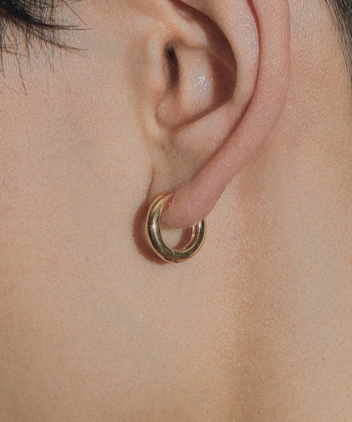 whoseA(フーシー)の「【silver925】NeatHoop15mmPierce16KGP/ニート フープピアス15mm(ピアス(両耳用)・メンズ・ゴールド・FREE)」の17枚目の写真