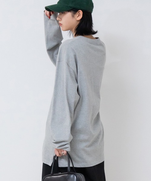 HEILIS(ヘイリス)の「【サイズ展開あり】オーバーサイズコットンロングスリーブカットソー / オーバーサイズ レディース ユニセックス ロングTシャツ 長袖 無地 秋服 冬服 春服 ノームコア レイヤード ロンT(Tシャツ/カットソー・レディース・ホワイト/ブラック/グレー/ネイビー・L/M)」の14枚目の写真