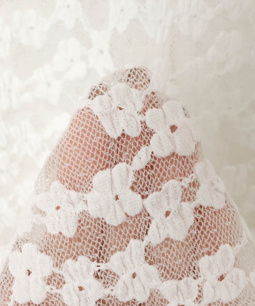 Freesia by andme（フリージアバイアンドミー）の「前後2wayフラワーレースチュールシアートップス（シャツ/ブラウス・レディース・ブラック/オフホワイト・L/M）」の5枚目の写真