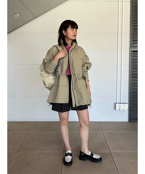 ESTNATION（エストネーション）の「ESTNATION / ナイロン ビッグ ブルゾン（ブルゾン・レディース・ブラック/ベージュ・36/38）」の22枚目の写真