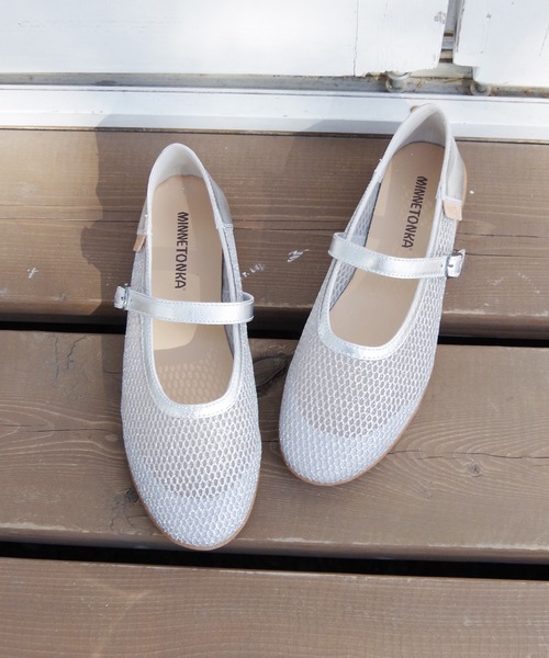 Minnetonka（ミネトンカ）の「MINNETONKA ミネトンカ / メッシュ メリージェーンフラットシューズ 25M01（パンプス・レディース・ブラック/シルバー/ダークブラウン/ゴールド・5/6/7/8/9）」の7枚目の写真