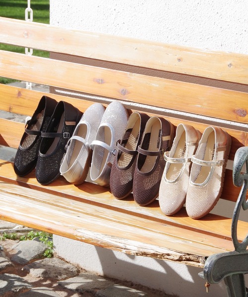 Minnetonka（ミネトンカ）の「MINNETONKA ミネトンカ / メッシュ メリージェーンフラットシューズ 25M01（パンプス・レディース・ブラック/シルバー/ダークブラウン/ゴールド・5/6/7/8/9）」の10枚目の写真