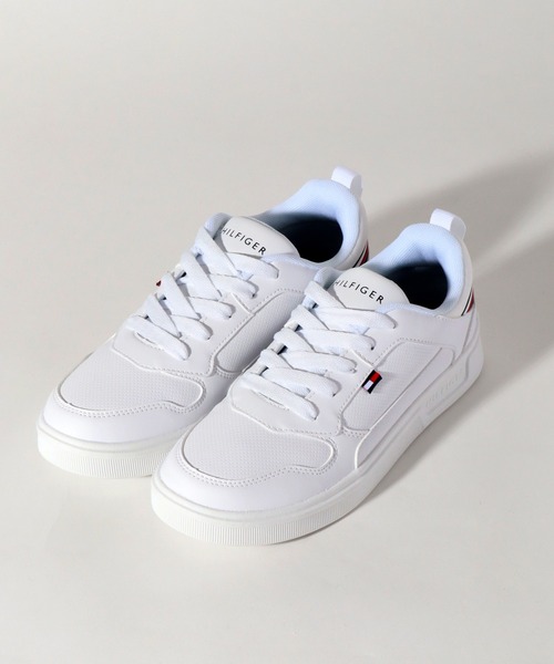 TOMMY HILFIGER(トミーヒルフィガー)の「【TOMMY HILFIGER/トミーヒルフィガー】TH LOW COURT/ローコート スニーカー(スニーカー・レディース・ホワイト・23.0cm/23.5cm/24.0cm/24.5cm/25.0cm)」の5枚目の写真