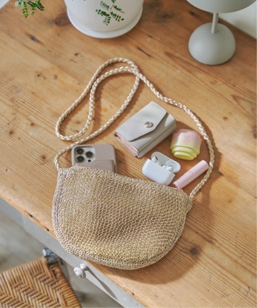 LBC（エルビーシー）の「ラメこま編みミニショルダーバッグ（ショルダーバッグ・レディース・Silver/ブラック/GOLD・FREE）」の3枚目の写真