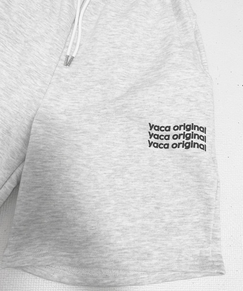 YACA(ヤーカ)の「Logo Print Sweat Half PT/ロゴプリントスウェットハーフパンツ【unisex item】(スウェットパンツ・レディース・アッシュグレー/ブラック/グレー・FREE/1/2)」の9枚目の写真