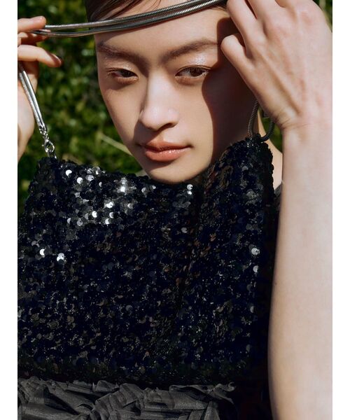 LAGUNAMOON(ラグナムーン)の「LADYスパンコールミニバッグ(ショルダーバッグ・レディース・ブラック/ベージュ・FREE)」の16枚目の写真