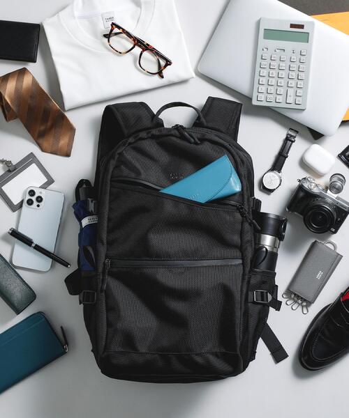 TAKEO KIKUCHI(タケオキクチ)の「【大容量/ONOFF】ラージキャパシティー バックパック(バックパック/リュック・メンズ・ネイビー/モスグリーン/ブラック・00)」の4枚目の写真