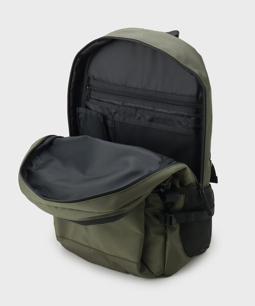 TAKEO KIKUCHI(タケオキクチ)の「【大容量/ONOFF】ラージキャパシティー バックパック(バックパック/リュック・メンズ・ネイビー/モスグリーン/ブラック・00)」の11枚目の写真