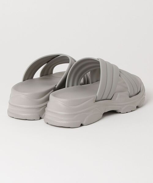 AS KNOW AS plus(アズノゥアズプラス)の「EVAクロスサンダル(サンダル・レディース・ホワイト/ブラック/グレー・M/L)」の15枚目の写真