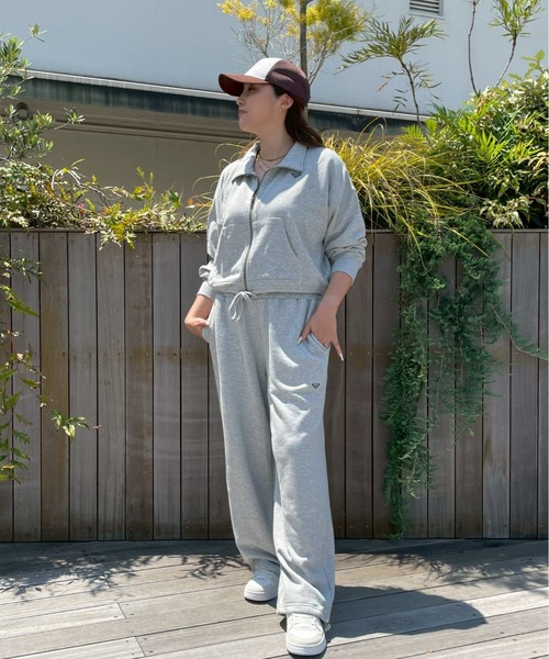 ROXY(ロキシー)の「BETWEEN NIGHT AND DA /ロキシーショート丈ジップアップスウェット(スウェット・レディース・ベージュ/グレー/ブラック・LARGE/MEDIUM)」の17枚目の写真