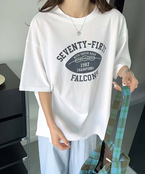 aimoha(アイモハ)の「レトロプリントTシャツ (SS)(Tシャツ/カットソー・レディース・ホワイト/ベージュ/ブラック/グリーン/チョコ・FREE)」の3枚目の写真