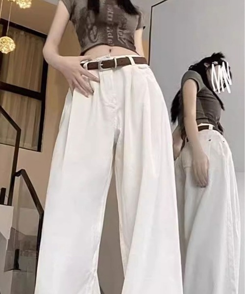 kirakiraShop(キラキラショップ)の「ハイウエスト ワイドレッグ デニムパンツ(デニムパンツ・レディース・ホワイト・S/M/L)」の3枚目の写真