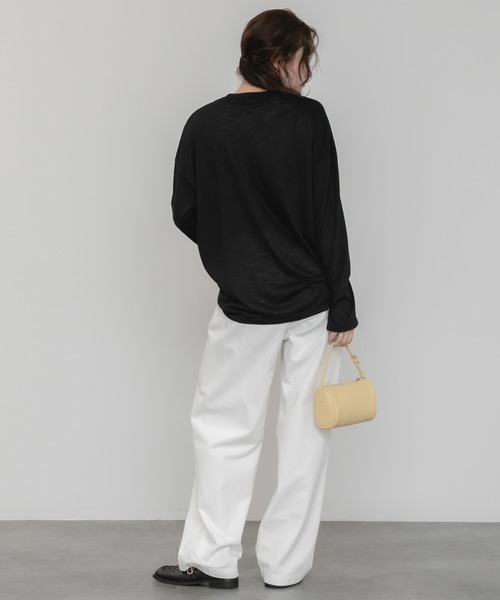 HEILIS（ヘイリス）の「オーバーサイズシアールーズカットソー/Tシャツ 長袖 春服 夏服 シアー ルーズ 透け感 韓国 ブラック ホワイト グリーン ミント ノームコア カジュアル シティガール 冷房対策 日焼け対策（Tシャツ/カットソー・レディース・オフホワイト/ブラック/グリーン・FREE）」の20枚目の写真