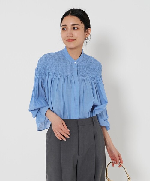 BEAUTY&YOUTH UNITED ARROWS(ビューティーアンドユースユナイテッドアローズ)の「【WEB限定】コットンレーヨン シャーリングブラウスⅡ -ウォッシャブル-(シャツ/ブラウス・レディース・ライラック/ブラック/ホワイト/ライトブルー・FREE)」の10枚目の写真