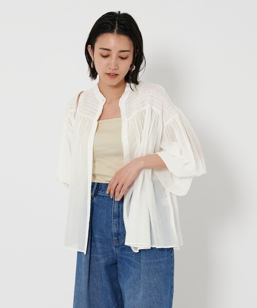 BEAUTY&YOUTH UNITED ARROWS(ビューティーアンドユースユナイテッドアローズ)の「【WEB限定】コットンレーヨン シャーリングブラウスⅡ -ウォッシャブル-(シャツ/ブラウス・レディース・ライラック/ブラック/ホワイト/ライトブルー・FREE)」の15枚目の写真