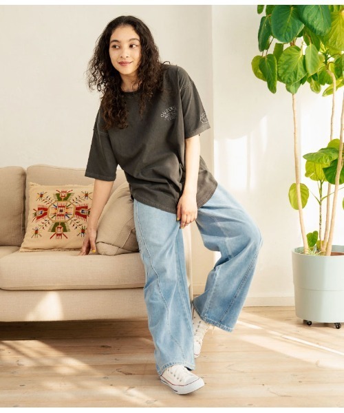 anap mimpi（アナップミンピ）の「ピグメント加工 カットオフ CALIFORNIA ロゴ Tシャツ（Tシャツ/カットソー・レディース・ブラック/グリーン/イエロー・FREE）」の11枚目の写真