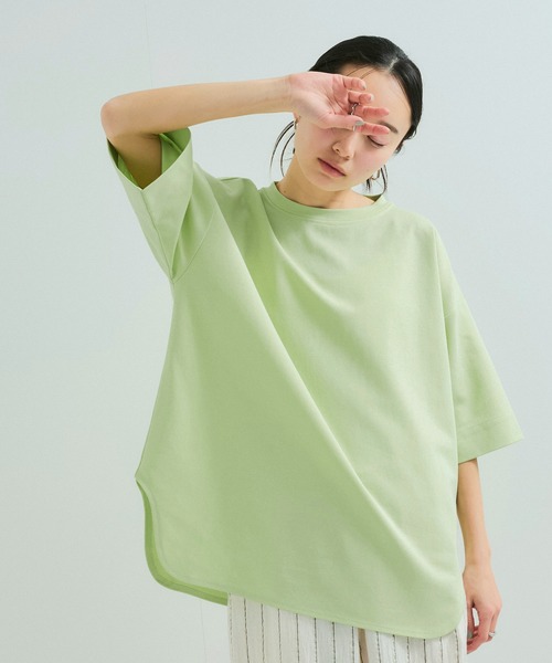 le cercle ADAM ET ROPE'(ルセルクルアダムエロペ)の「【UVケア/接触冷感】ビッグTシャツ(Tシャツ/カットソー・レディース・サックスブルー/グリーン系その他/ベージュ系その他/チャコールグレー・FREE)」の13枚目の写真