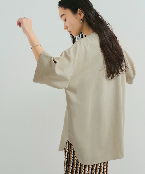 le cercle ADAM ET ROPE'(ルセルクルアダムエロペ)の「【UVケア/接触冷感】ビッグTシャツ(Tシャツ/カットソー・レディース・サックスブルー/グリーン系その他/ベージュ系その他/チャコールグレー・FREE)」の15枚目の写真