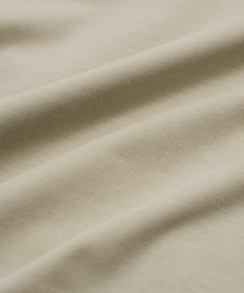 le cercle ADAM ET ROPE'(ルセルクルアダムエロペ)の「【UVケア/接触冷感】ビッグTシャツ(Tシャツ/カットソー・レディース・サックスブルー/グリーン系その他/ベージュ系その他/チャコールグレー・FREE)」の22枚目の写真