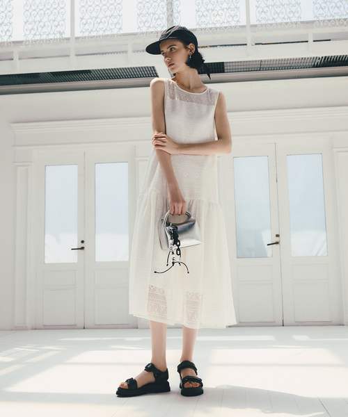 La TOTALITE(ラトータリテ)の「【SINBONO/シンボノ】Vienna Top HandleCrossbody Bag(ショルダーバッグ・レディース・グリーン/シルバー/ブラック/アイボリー・FREE)」の5枚目の写真