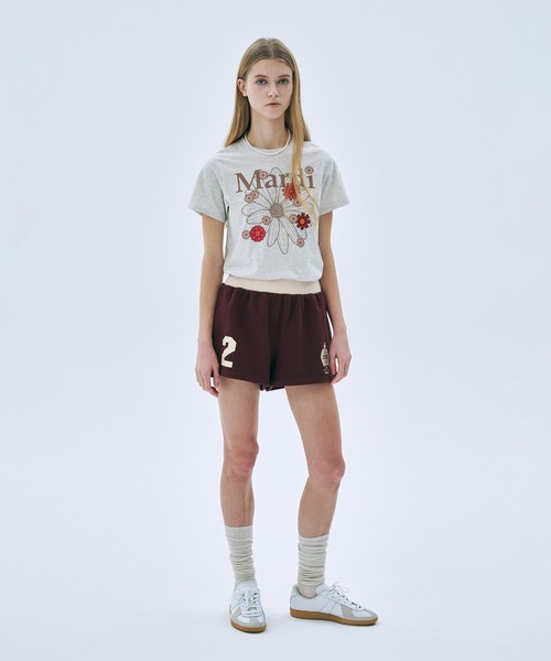 Mardi Mercredi(マルディメクルディ)の「SLIM TSHIRT FLOWERMARDI BLOSSOM / スリム Tシャツ フラワーマルディ ブロッサム(Tシャツ/カットソー・レディース・ベージュ系その他2/オートミール/ネイビー/クリーム/グレー・FREE)」の7枚目の写真
