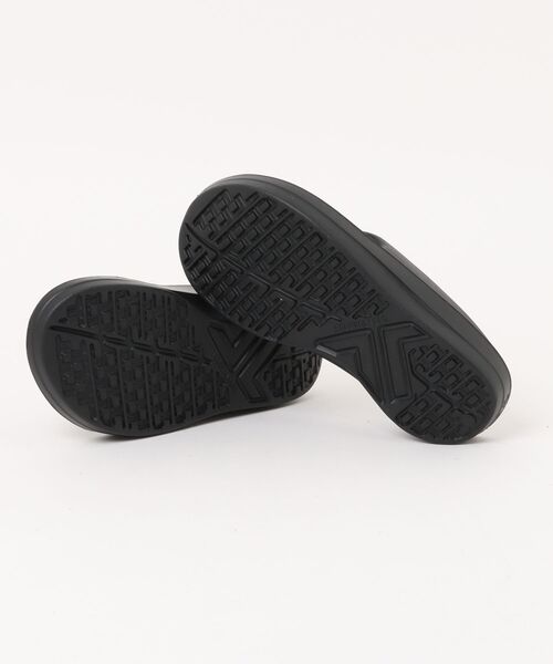 TELIC（テリック）の「FLIPFLOP ULTRASOFT（サンダル・レディース・アッシュグレー/アイボリー/ブラック・LARGE/ML/X-LARGE/SMALL/MEDIUM）」の15枚目の写真