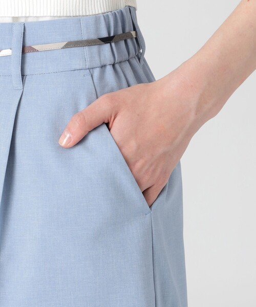 BLUE LABEL CRESTBRIDGE(ブルーレーベルクレストブリッジ)の「ハイカウントナノワイドパンツ(その他パンツ・レディース・ブルー/ベージュ/ブラック・38/36)」の16枚目の写真