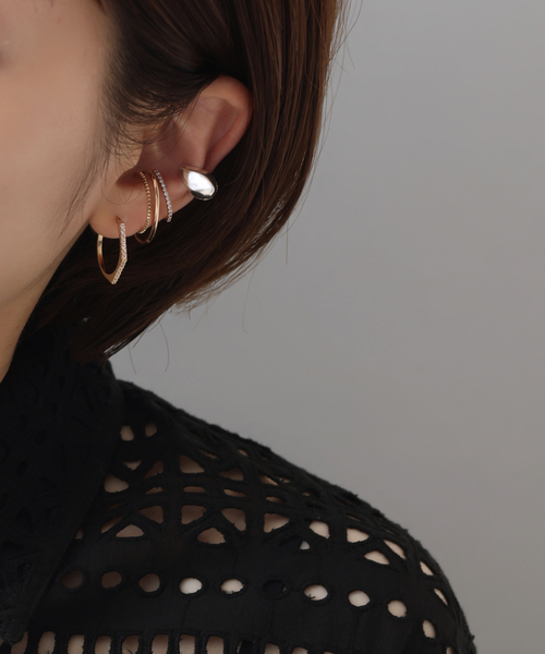 arrowラインホワイトトパーズピアス K10(両耳)（ピアス（両耳用