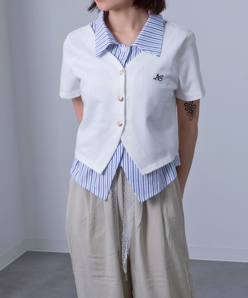 Chiina（チーナ）の「Chiina / ストライプシャツレイヤードカーディガン（カーディガン/ボレロ・レディース・グレー/ホワイト/ネイビー・FREE）」の11枚目の写真