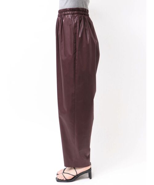 ELENDEEK（エレンディーク）の「カレンダリングイージーパンツ【セットアップ対応】（その他パンツ・レディース・ベージュ/ボルドー/ブラック・FREE）」の17枚目の写真