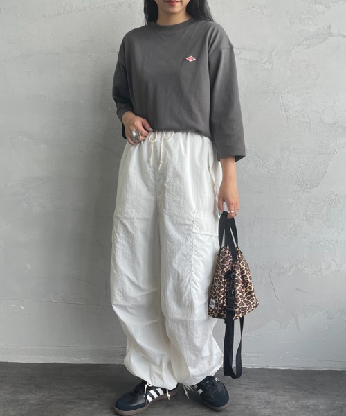 DANTON（ダントン）の「[DANTON/ダントン] ワンポイントロゴ クルーネック7分袖Tシャツ（Tシャツ/カットソー・レディース・アイボリー/ブラック/ホワイト/チャコール/ダークブラウン・S）」の11枚目の写真