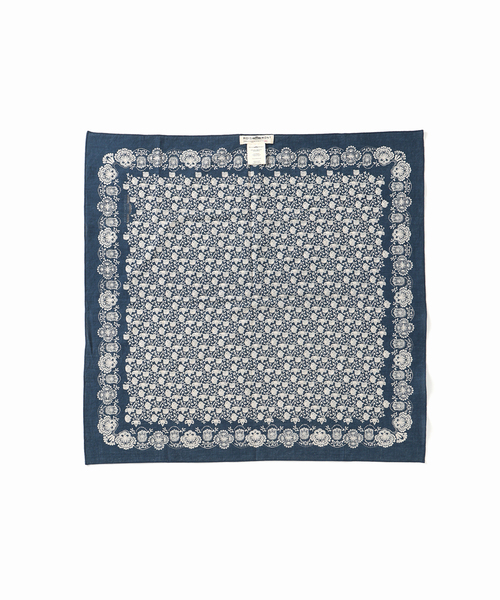 SLOBE IENA（スローブイエナ）の「MOISMONT/モワモン バンダナスカーフ 1567509/1467503P（バンダナ/スカーフ・レディース・ブラウン/ネイビー・FREE）」の3枚目の写真