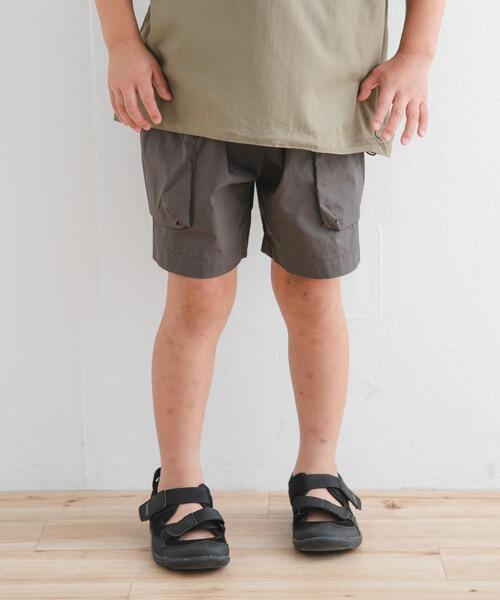 URBAN RESEARCH DOORS（アーバンリサーチドアーズ）の「『速乾』コットンサイドポケットショーツ(KIDS)（その他パンツ・キッズ・チャコールグレー/ブラウン系その他・120/105/135）」の14枚目の写真