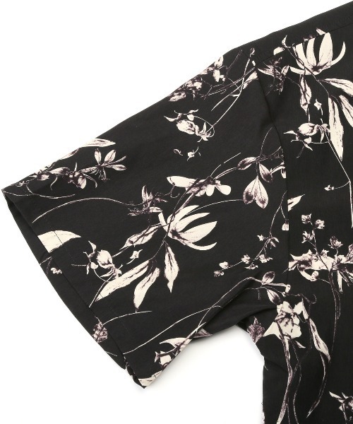 LUXSTYLE(ラグスタイル)の「花柄オープンカラー半袖シャツ(シャツ/ブラウス・メンズ・ホワイト/ブラック・L/M)」の18枚目の写真