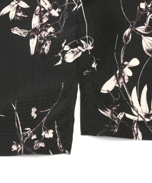 LUXSTYLE(ラグスタイル)の「花柄オープンカラー半袖シャツ(シャツ/ブラウス・メンズ・ホワイト/ブラック・L/M)」の19枚目の写真