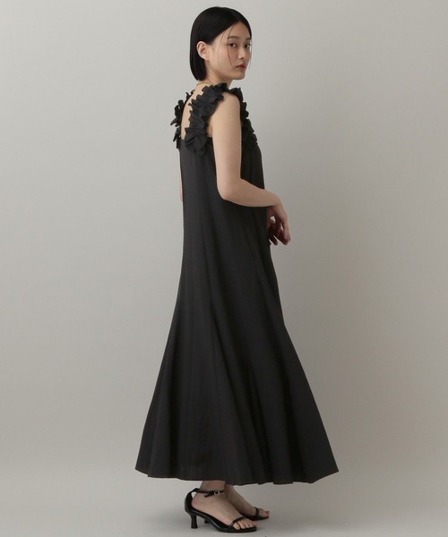 A part by(アパートバイ)の「STELLAフリルスリーブワンピース(ワンピース・レディース・ブラウン/ブルー系その他2/ブラック・FREE)」の13枚目の写真