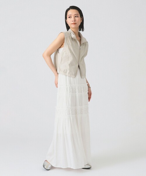 Ray BEAMS（レイビームス）の「スタンドカラー ジップ ベスト［手洗い可］（ベスト・レディース・ダークブラウン/ベージュ・ONE SIZE）」の5枚目の写真