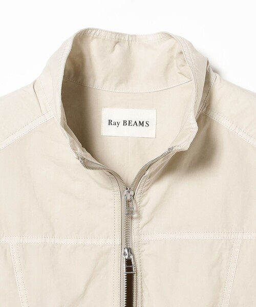 Ray BEAMS（レイビームス）の「スタンドカラー ジップ ベスト［手洗い可］（ベスト・レディース・ダークブラウン/ベージュ・ONE SIZE）」の13枚目の写真