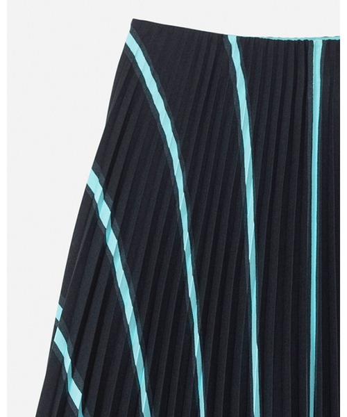 marimekko(マリメッコ)の「Myy Puhveli / skirt(スカート・レディース・ブラック・X-SMALL/SMALL/MEDIUM/LARGE)」の8枚目の写真