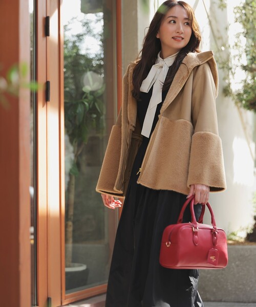 ANY SIS(エニィスィス)の「ミニボストン バッグ(ボストンバッグ・レディース・ブラック系/ベージュ系/レッド系・F)」の11枚目の写真
