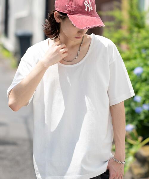 WEGO（ウィゴー）の「WEGO/UネックT（Tシャツ/カットソー・メンズ・ホワイト/ブラック・MEDIUM/LARGE）」の2枚目の写真