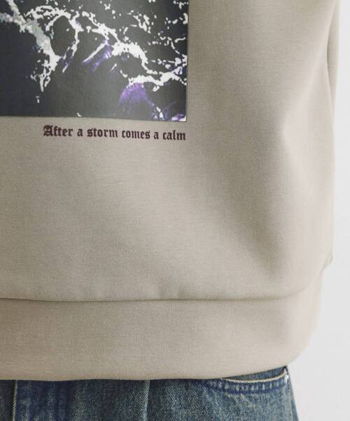 tk.TAKEO KIKUCHI（ティーケータケオキクチ）の「ライトニングウェーブダンボールスウェット（スウェット・メンズ・ブラック/ナチュラル/ホワイト・03/02）」の9枚目の写真