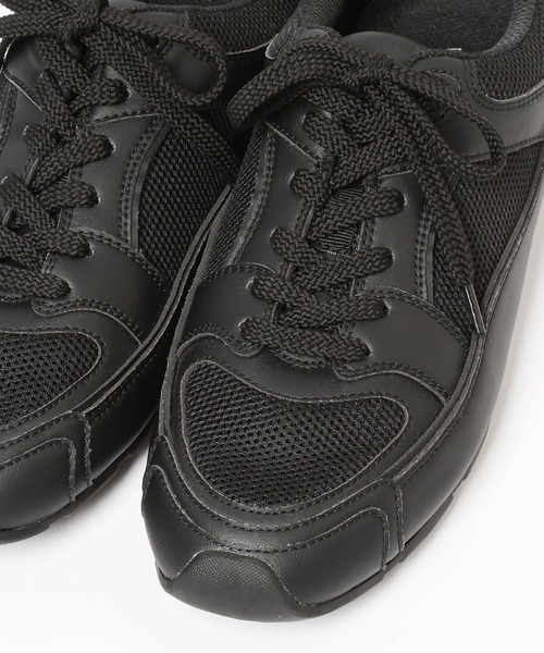 LOWRYS FARM（ローリーズファーム）の「インヒールスニーカー　578723（スニーカー・レディース・ブラック/ライトグレー/ブラウン・MEDIUM/LARGE）」の11枚目の写真