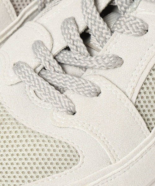 LOWRYS FARM（ローリーズファーム）の「インヒールスニーカー　578723（スニーカー・レディース・ブラック/ライトグレー/ブラウン・MEDIUM/LARGE）」の20枚目の写真