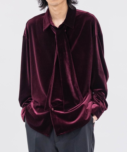 JOHN'S CLOSET（ジョンズクローゼット）の「【a】JOHN’S CLOSET別注 〔NAIVE MAGIC〕タイ付き ルーズサイズ ベロアシャツ（シャツ/ブラウス・メンズ・ブラック/パープル/ネイビー・MEDIUM/LARGE）」の3枚目の写真