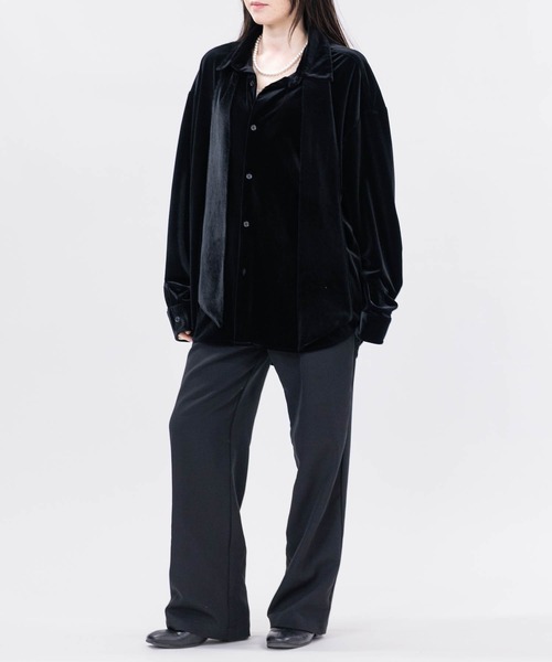 JOHN'S CLOSET（ジョンズクローゼット）の「【a】JOHN’S CLOSET別注 〔NAIVE MAGIC〕タイ付き ルーズサイズ ベロアシャツ（シャツ/ブラウス・メンズ・ブラック/パープル/ネイビー・MEDIUM/LARGE）」の7枚目の写真