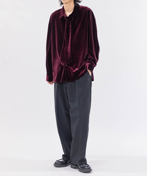 JOHN'S CLOSET（ジョンズクローゼット）の「【a】JOHN’S CLOSET別注 〔NAIVE MAGIC〕タイ付き ルーズサイズ ベロアシャツ（シャツ/ブラウス・メンズ・ブラック/パープル/ネイビー・MEDIUM/LARGE）」の14枚目の写真