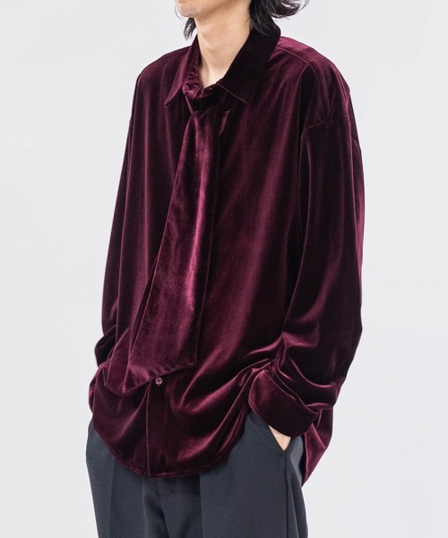 JOHN'S CLOSET（ジョンズクローゼット）の「【a】JOHN’S CLOSET別注 〔NAIVE MAGIC〕タイ付き ルーズサイズ ベロアシャツ（シャツ/ブラウス・メンズ・ブラック/パープル/ネイビー・MEDIUM/LARGE）」の15枚目の写真