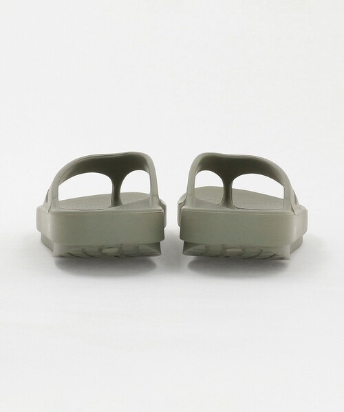 OOFOS（ウーフォス）の「＜OOFOS＞ OOriginal/リカバリーサンダル（サンダル・メンズ・ブラック/その他1・29cm/27cm/26cm/28cm）」の6枚目の写真